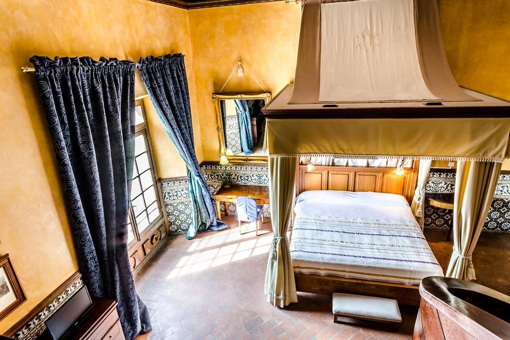 Hospederia Palacio Papa Luna Illueca Ngoại thất bức ảnh