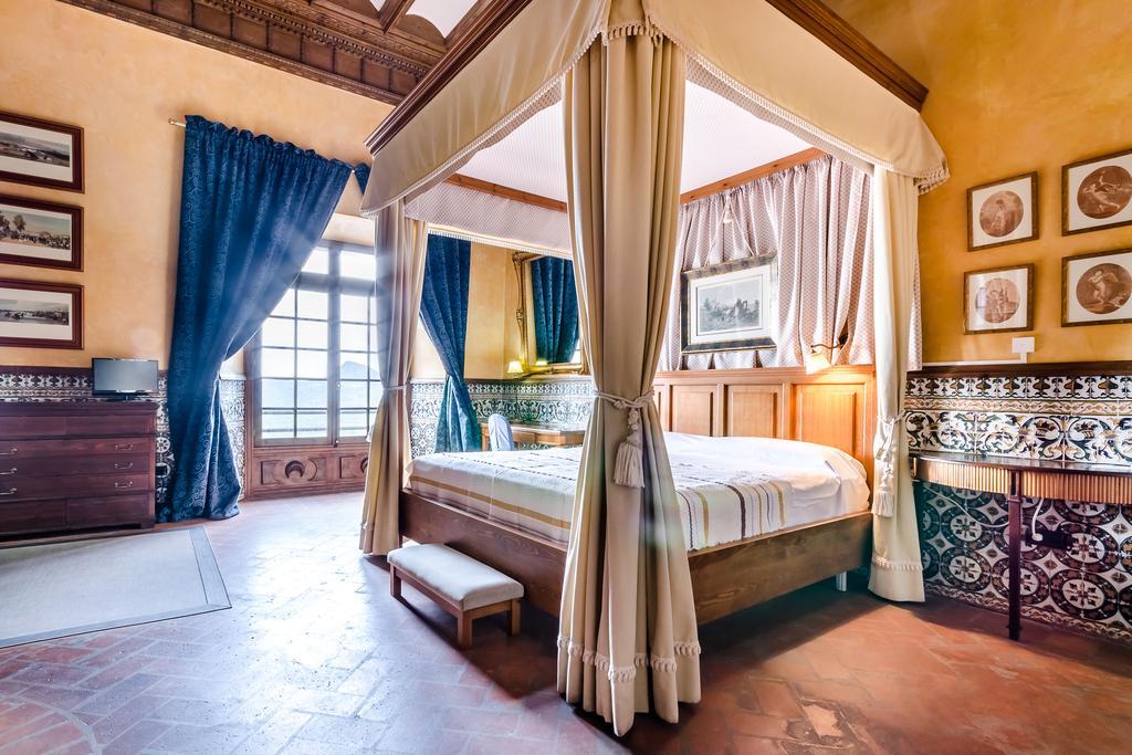 Hospederia Palacio Papa Luna Illueca Ngoại thất bức ảnh